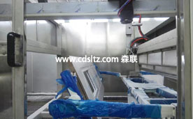 木門噴漆機自動翻轉換面.jpg 木門噴漆機自動翻轉換面.jpg